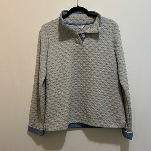 Crown & Ivy Quilted Gray Top with Blue Accents